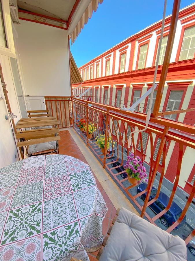 Bibis Home Неаполь Экстерьер фото